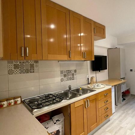 Visoko New Concept - 7 Minutes From The Pyramids - City Center Экстерьер фото